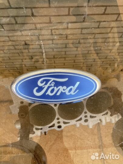 Эмлема Ford