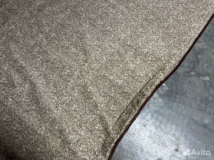 Ковер напольный