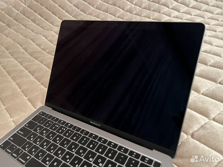 Apple MacBook Air 13 2020 m1 8gb 256