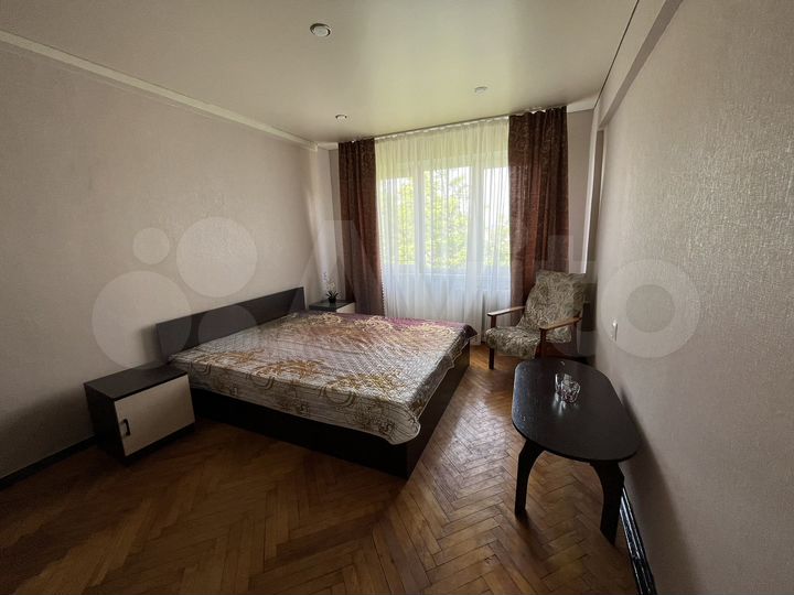 3-к. квартира, 72 м², 5/5 эт.