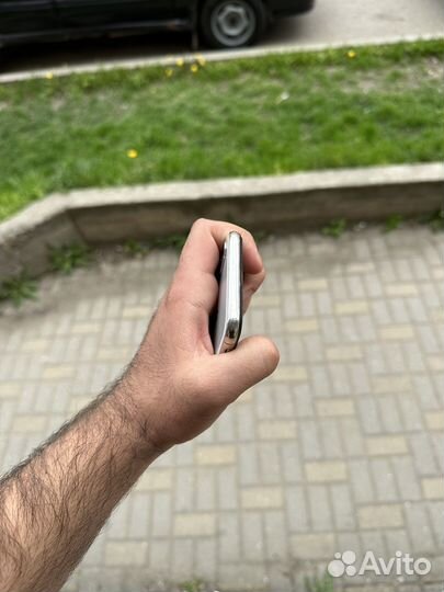 iPhone X, 256 ГБ