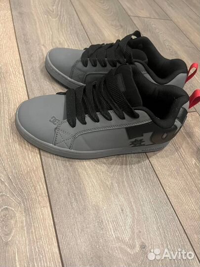 Dc shoes court graffik