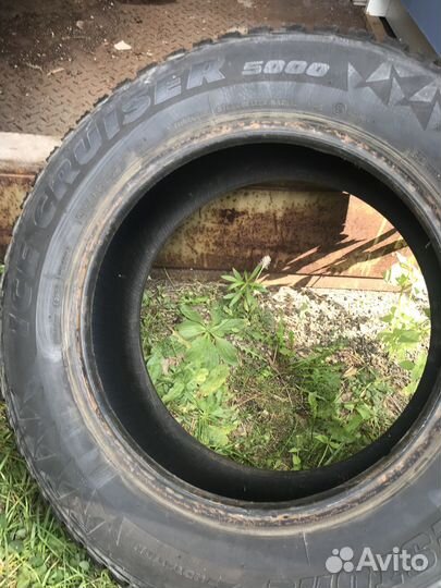 Bridgestone Ice Cruiser 5000 195/65 R15 91T