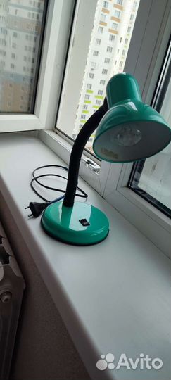 Лампа настольная