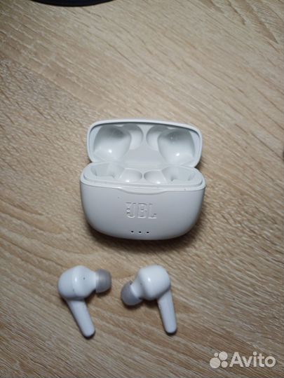 Беспроводные наушники jbl tune 215 tws