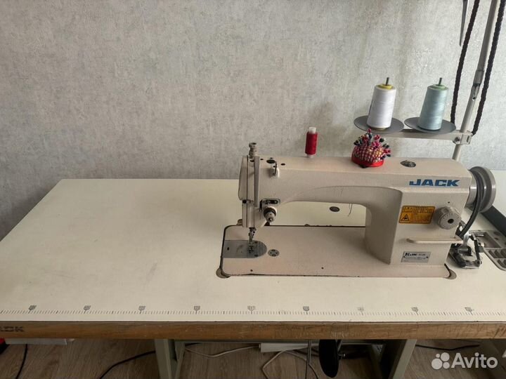 Швейная машина