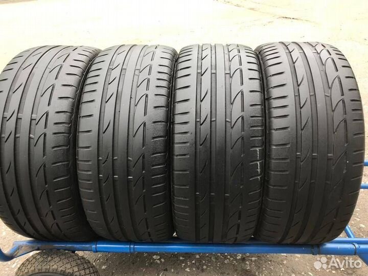 Bridgestone Potenza S001 235/40 R19
