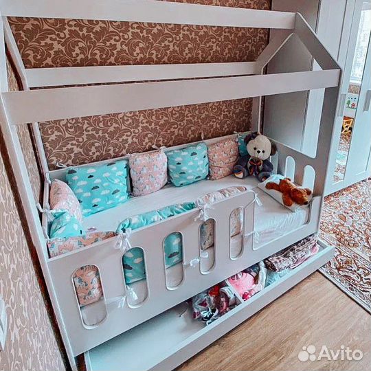 Кроватка-домик с ящиком