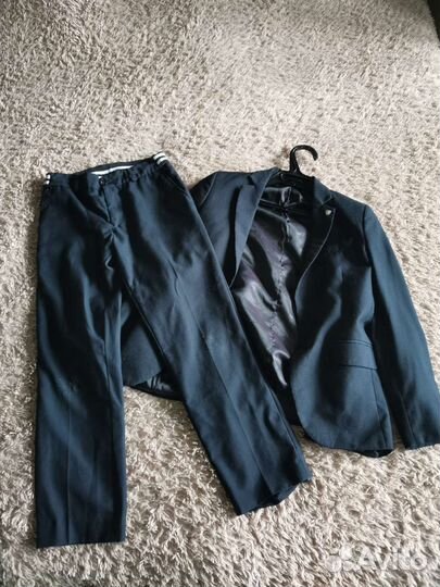 Школьный костюм для мальчика 140 синий