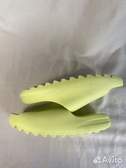 Yeezy slide glow green 8 us