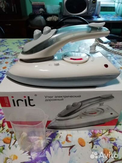 Утюг дорожный