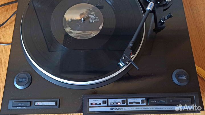 Проигрыватель винила Pioneer PL-3F