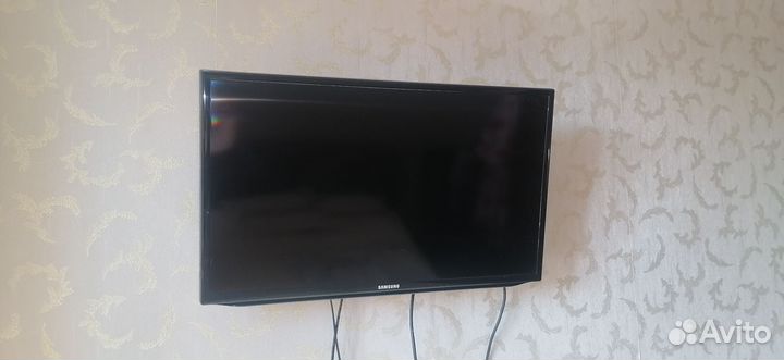 Телевизор SMART - нет