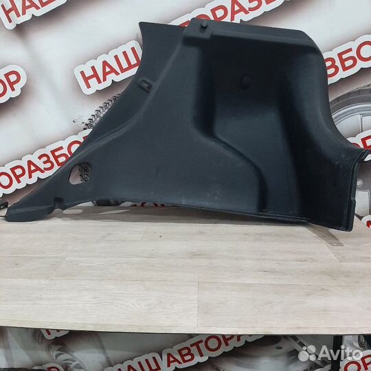 Обшивка багажника задняя правая Kia Rio 3 хэтчбек