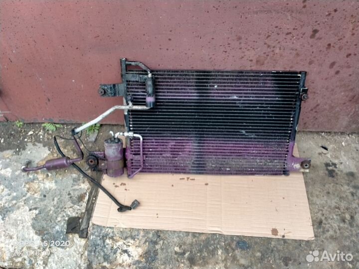 Радиатор кондиционера Mazda Xedos 9