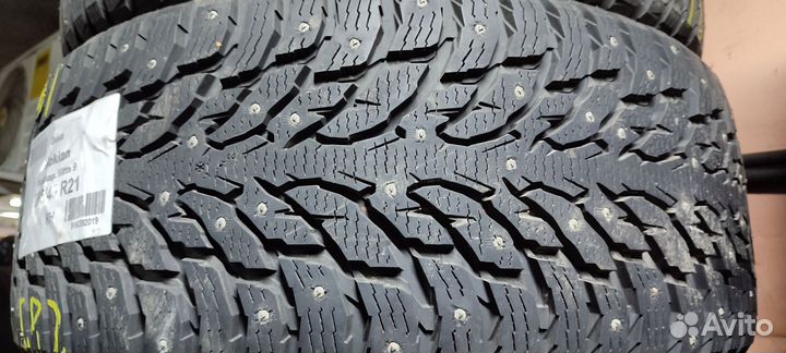 Nokian Tyres Hakkapeliitta 9 285/45 R21 113T
