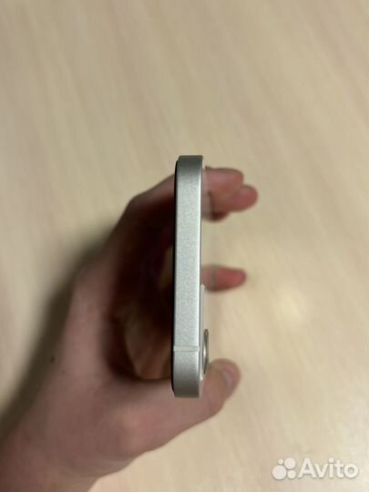 iPhone 12, 64 ГБ