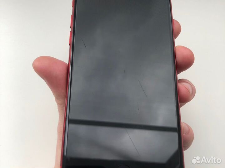 iPhone 8, 64 ГБ