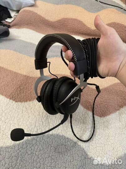 Игровые наушники hyperx silver