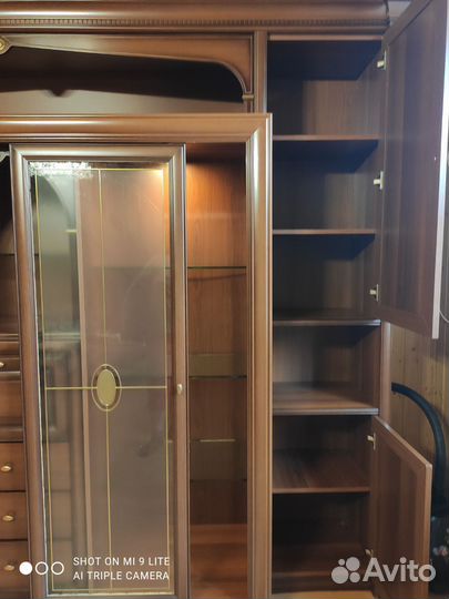 Стенка в гостиную