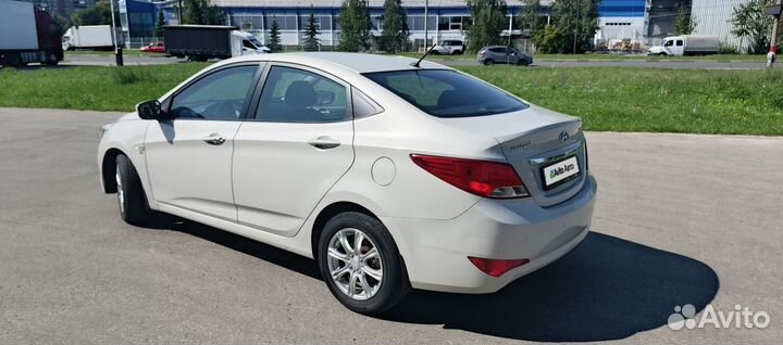 Hyundai Solaris 1.6 AT, 2015, 107 600 км