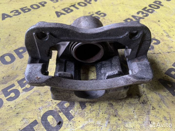 Суппорт тормозной передний левый Hyundai Solaris