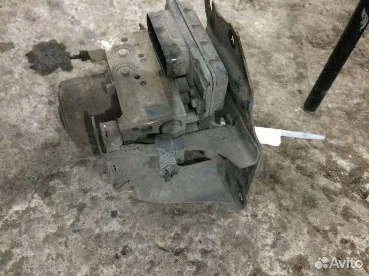 Блок ABS (насос) Мазда 6 гг Mazda 6 GG