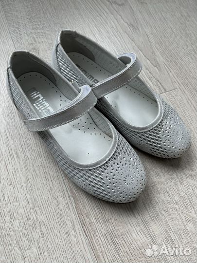 Туфли новые minimen 28,29