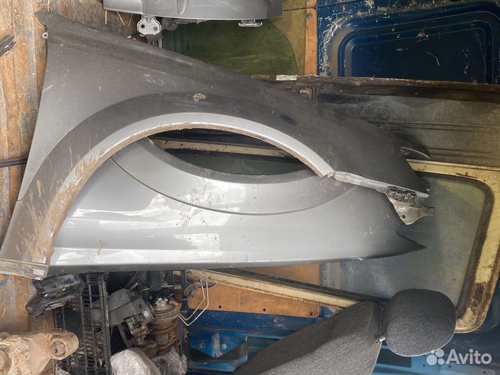 Subaru legacy outback крыло