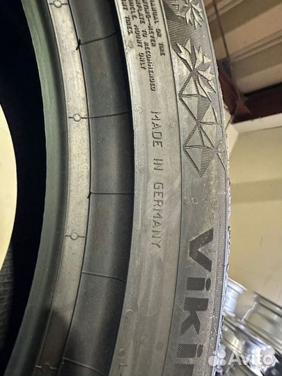 Continental ContiVikingContact 7 235/45 R18