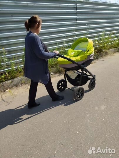 Коляска tutis