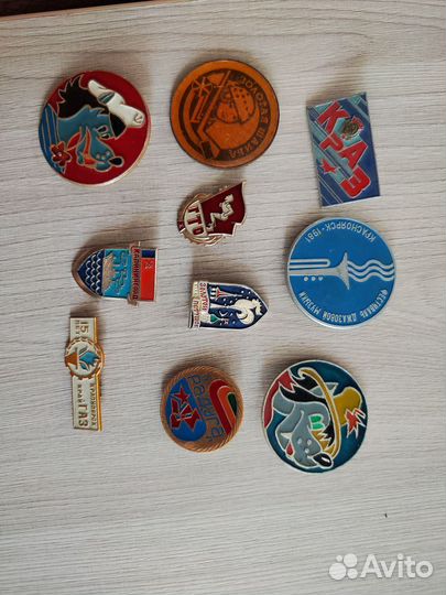 Значки разные