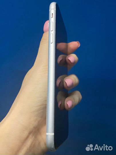 iPhone Xr, 128 ГБ