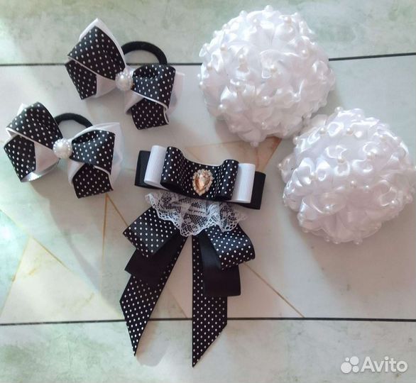 Жабо и банты