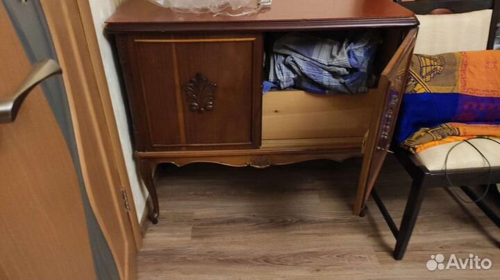 Туалетный столик