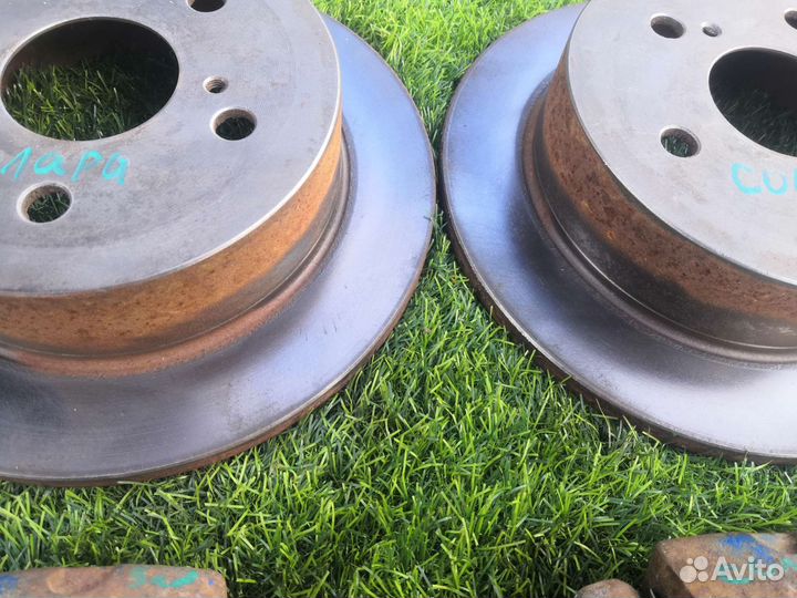 Суппорт тормозные диски Toyota Solara 1