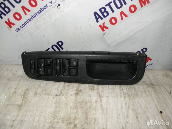 Блок управления стеклоподъёмниками Volkswagen Pass