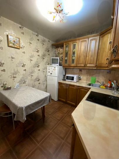 2-к. квартира, 51 м², 4/17 эт.