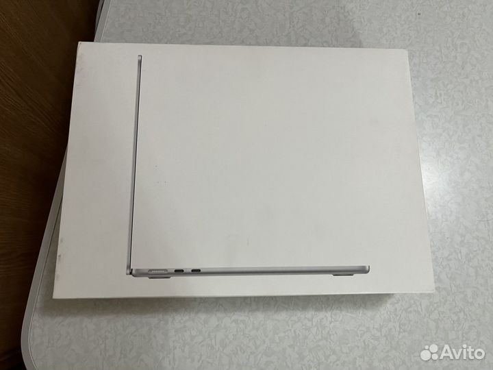 Apple macbook air m3 на гарантии