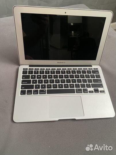 Apple macbook air 11 2013 a1406