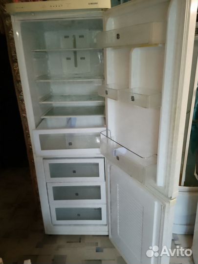 Холодильник бу samsung RL33 ноу фрост на запчасти