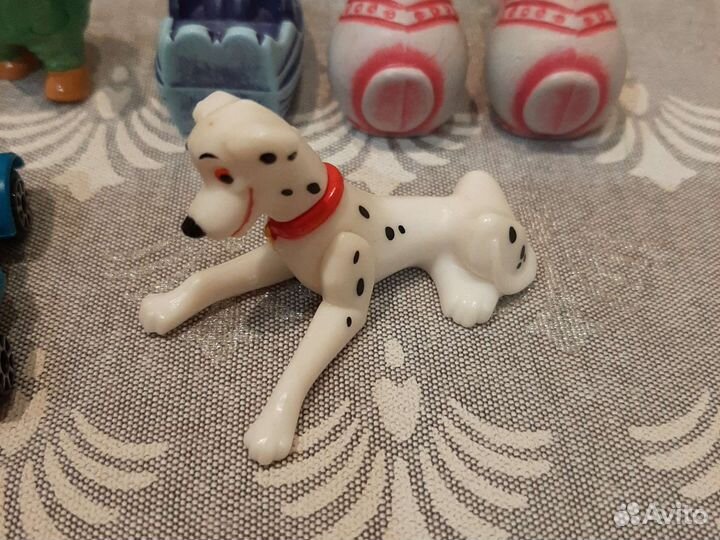 Игрушки из киндера