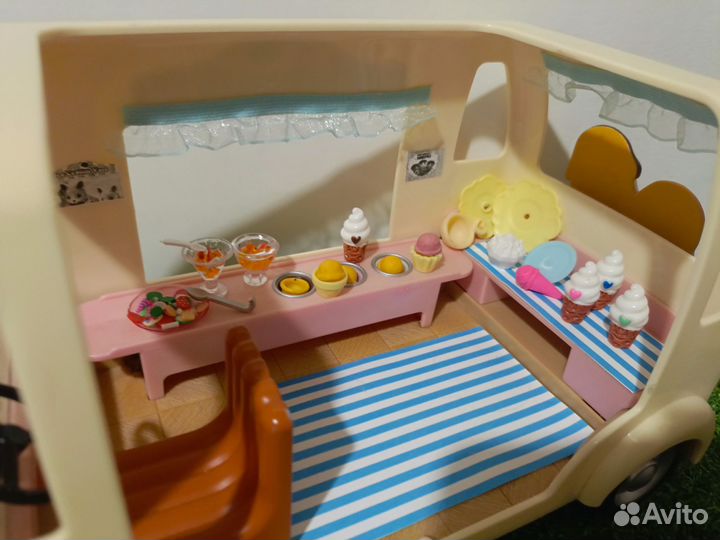 Sylvanian families фургон