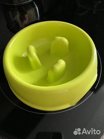 Отдам миску для собак средних размеров