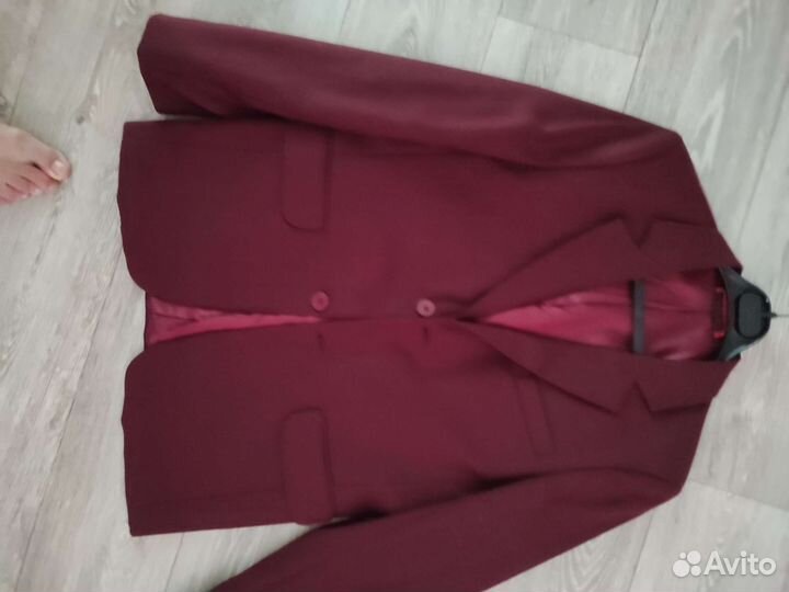 Пиджак новый р38/152