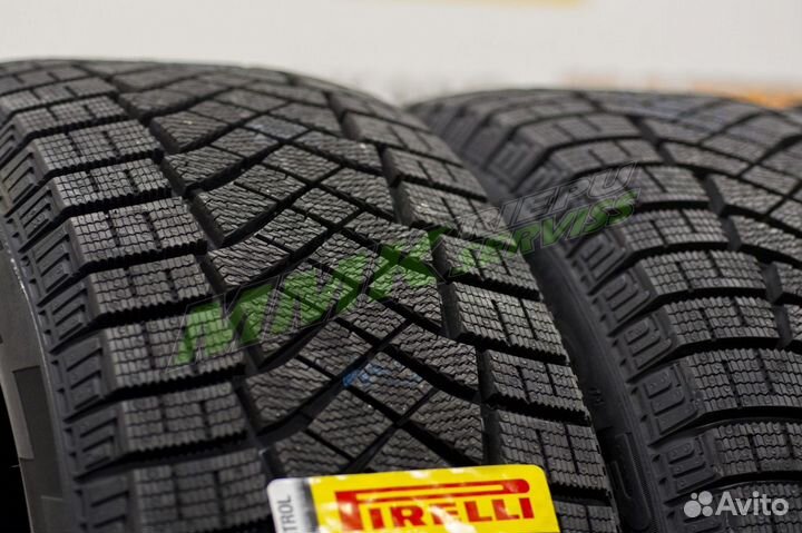 Pirelli Ice Zero FR 225/45 R18 95H