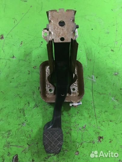 Педаль тормоза Фольксваген Гольф 6