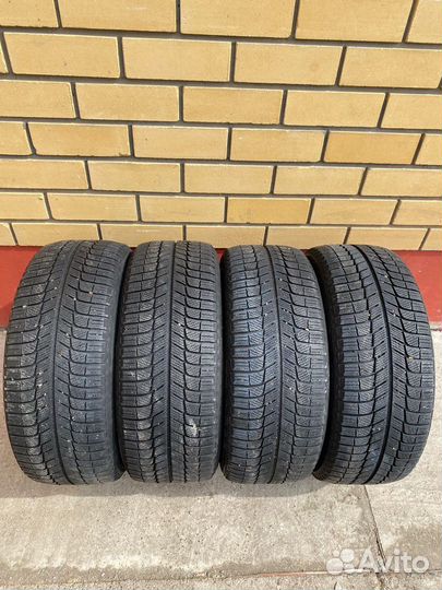 Michelin X-Ice 3 215/50 R17