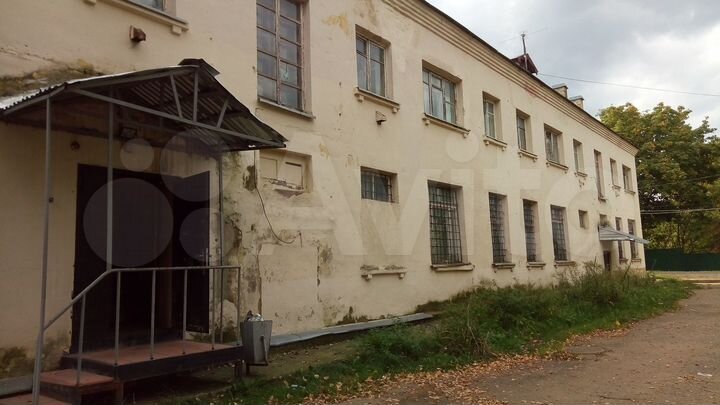 Продам здание, 823 м²