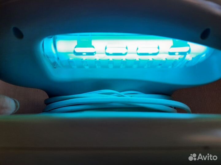 Маникюрный набор с лампой